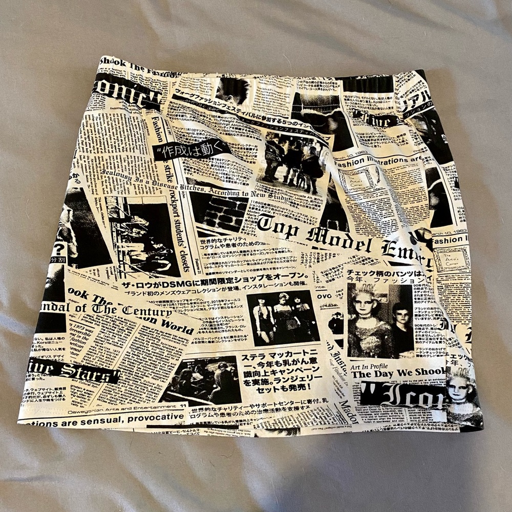 Current Moos newsprint mini skirt